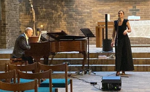 Benefizkonzert von L'Heure Bleue in der Frankfurter Gethsemanekirche im Oktober 2024